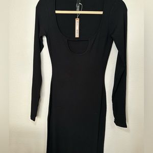 NWT | SKIMS Long Sleeve Dress